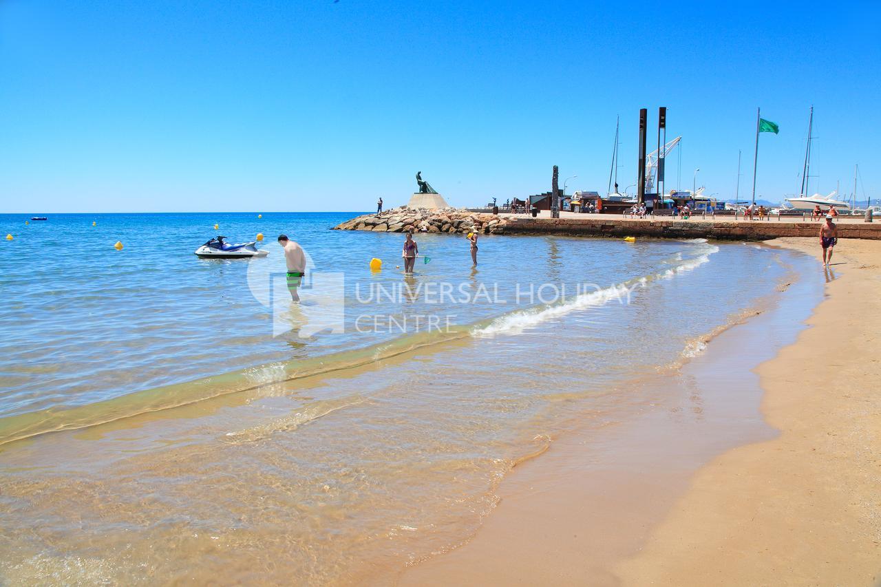 Uhc Apartamento Ruisenores Салоу Экстерьер фото